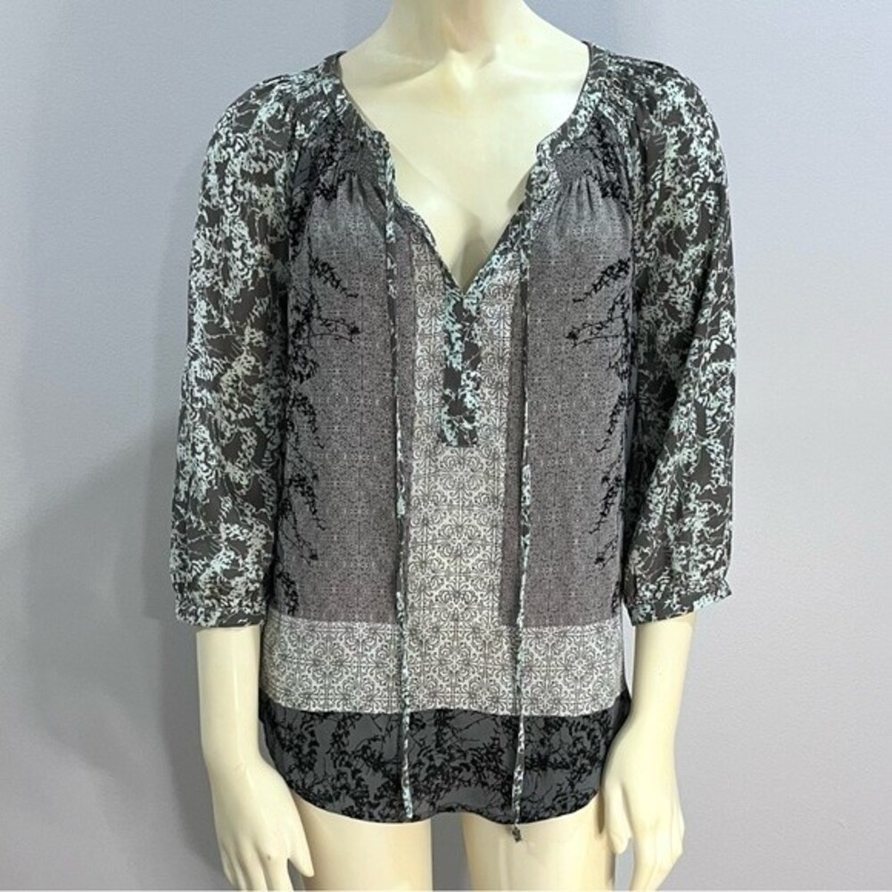 Daniel Rainn gray and sage green smocked boho top size XS